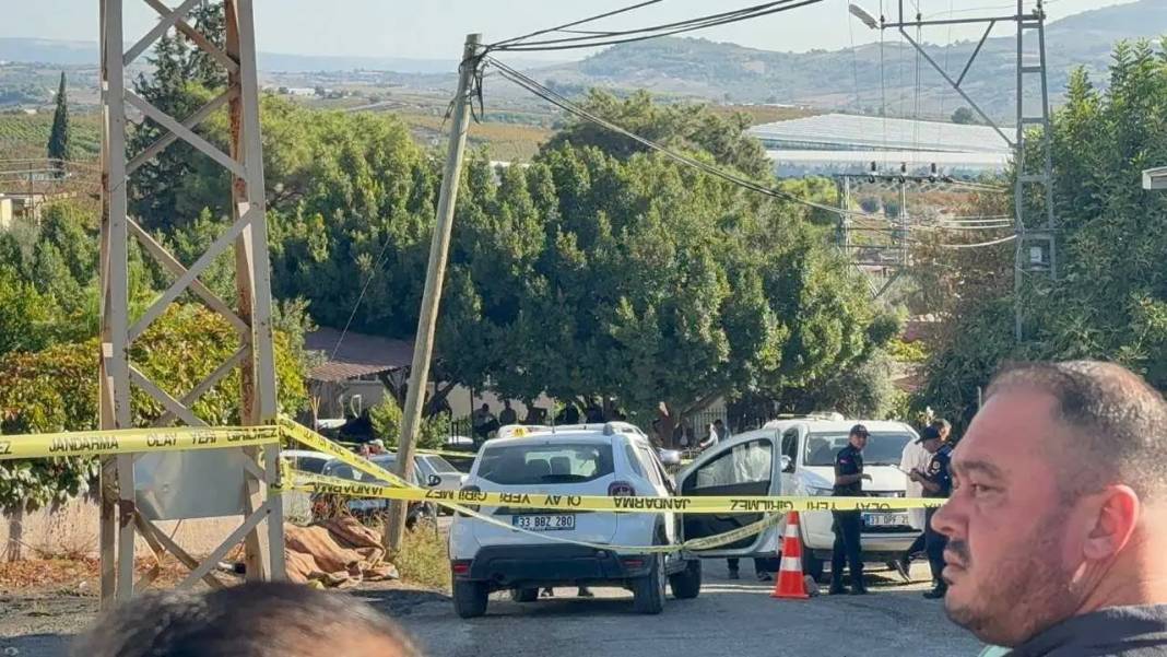 Mersin’de 13 Yaşındaki Kuzenini Öldürüp İntihar Etti! 4